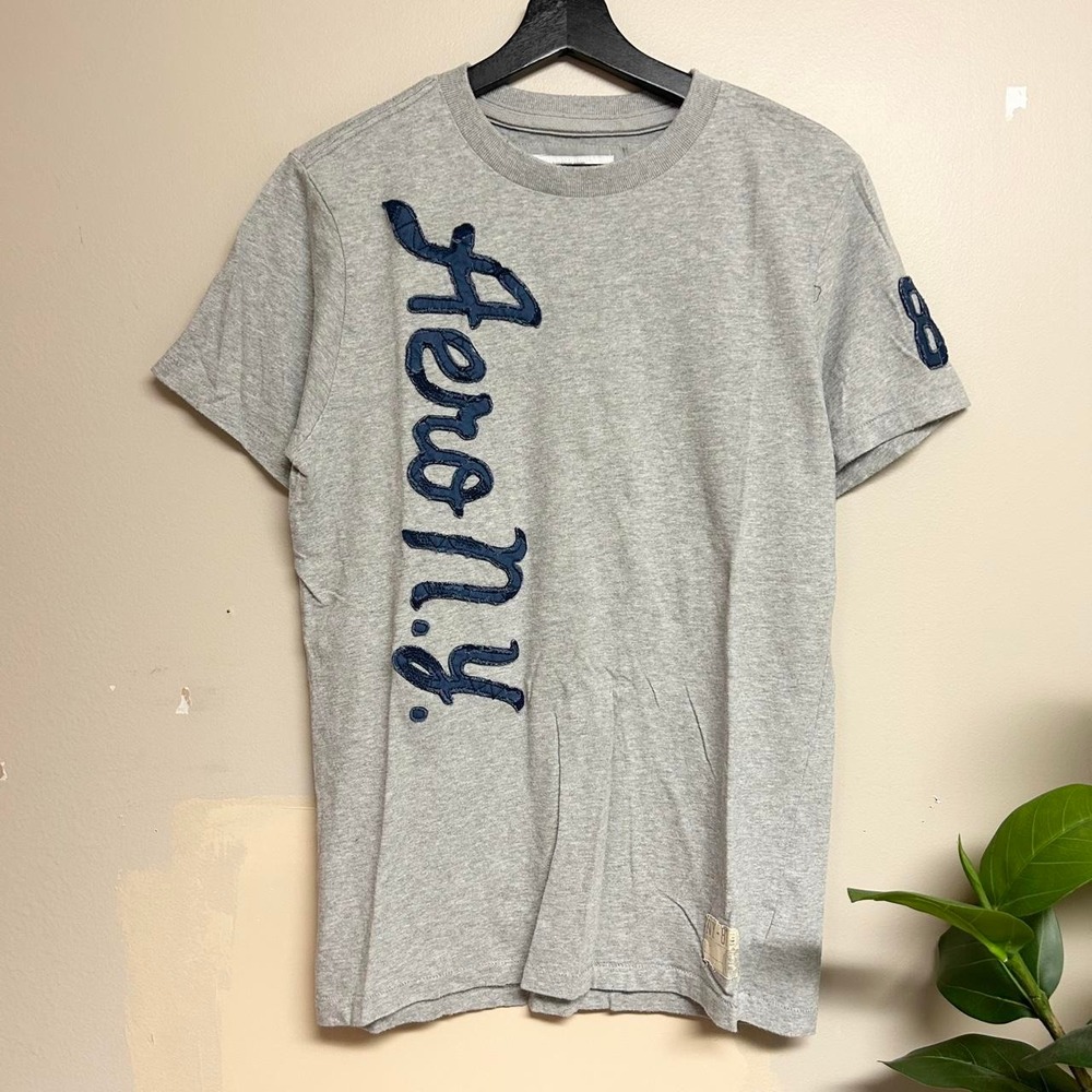 Aeropostale Mens M Grey Embroidered Aero NY 87 Graphic T Shirt Y2K Vintage Style